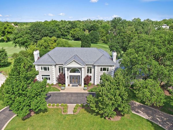 56 Hillburn Lane , North Barrington, IL 60010