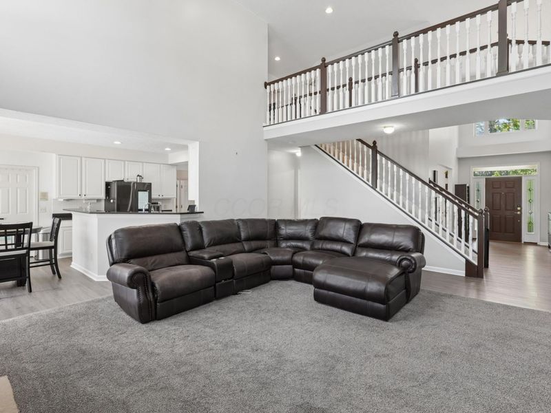 970 Mueller Drive, Reynoldsburg, OH 43068 Photo 12