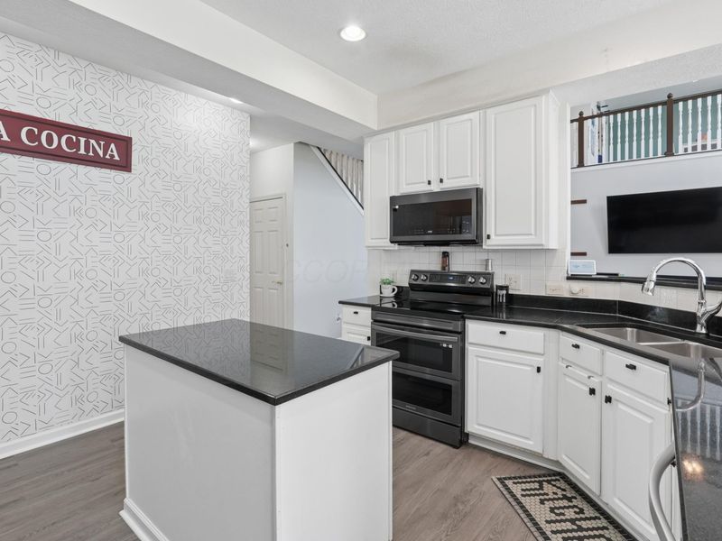 970 Mueller Drive, Reynoldsburg, OH 43068 Photo 15
