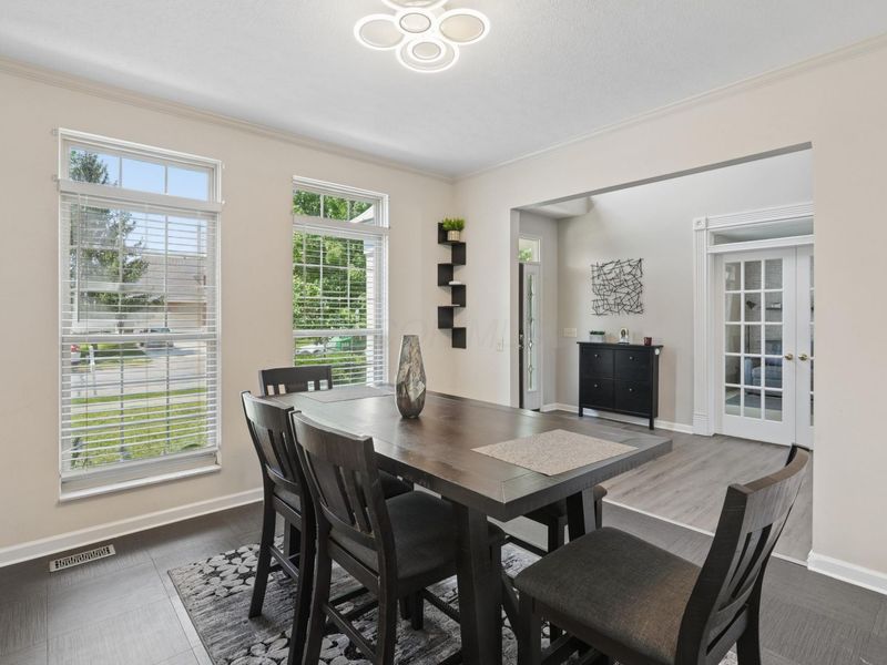 970 Mueller Drive, Reynoldsburg, OH 43068 Photo 9