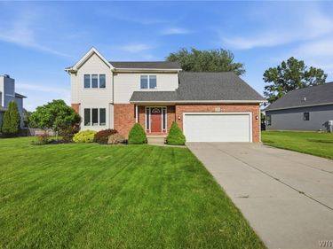 664 Sara Court, Lewiston, NY 14092
