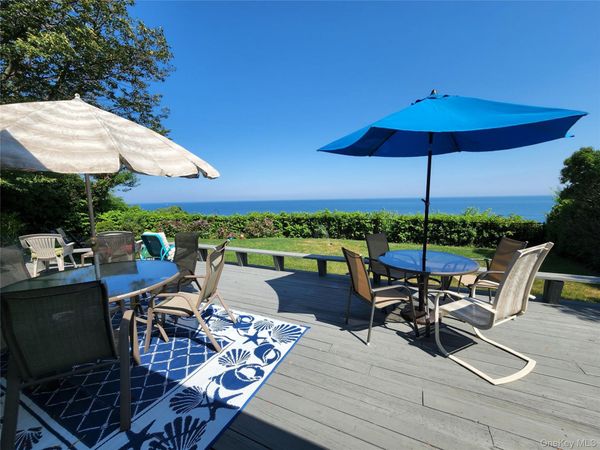 7 Riverhead Road , Sound Beach, NY 11789