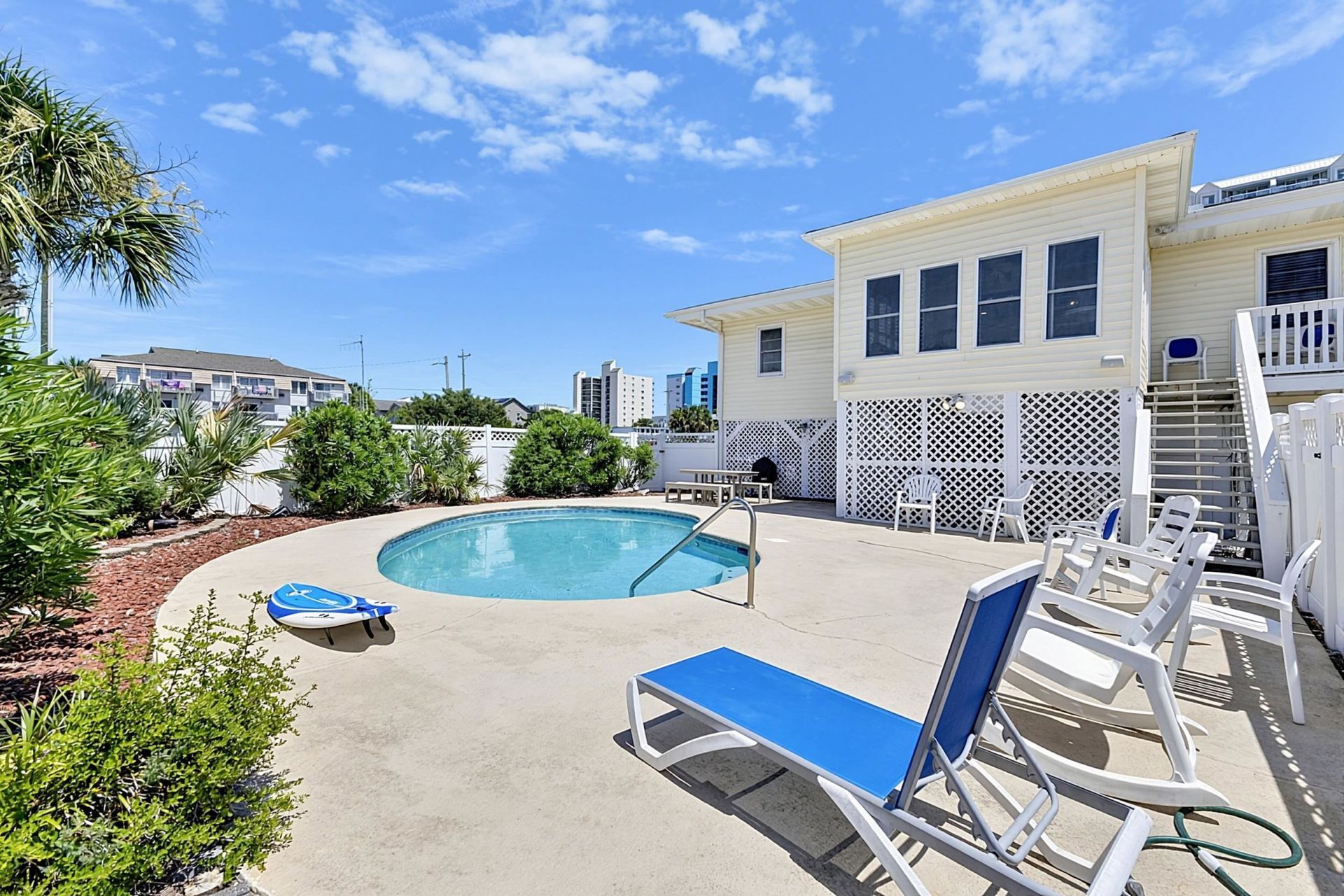 4706 Surf St. Photo 38