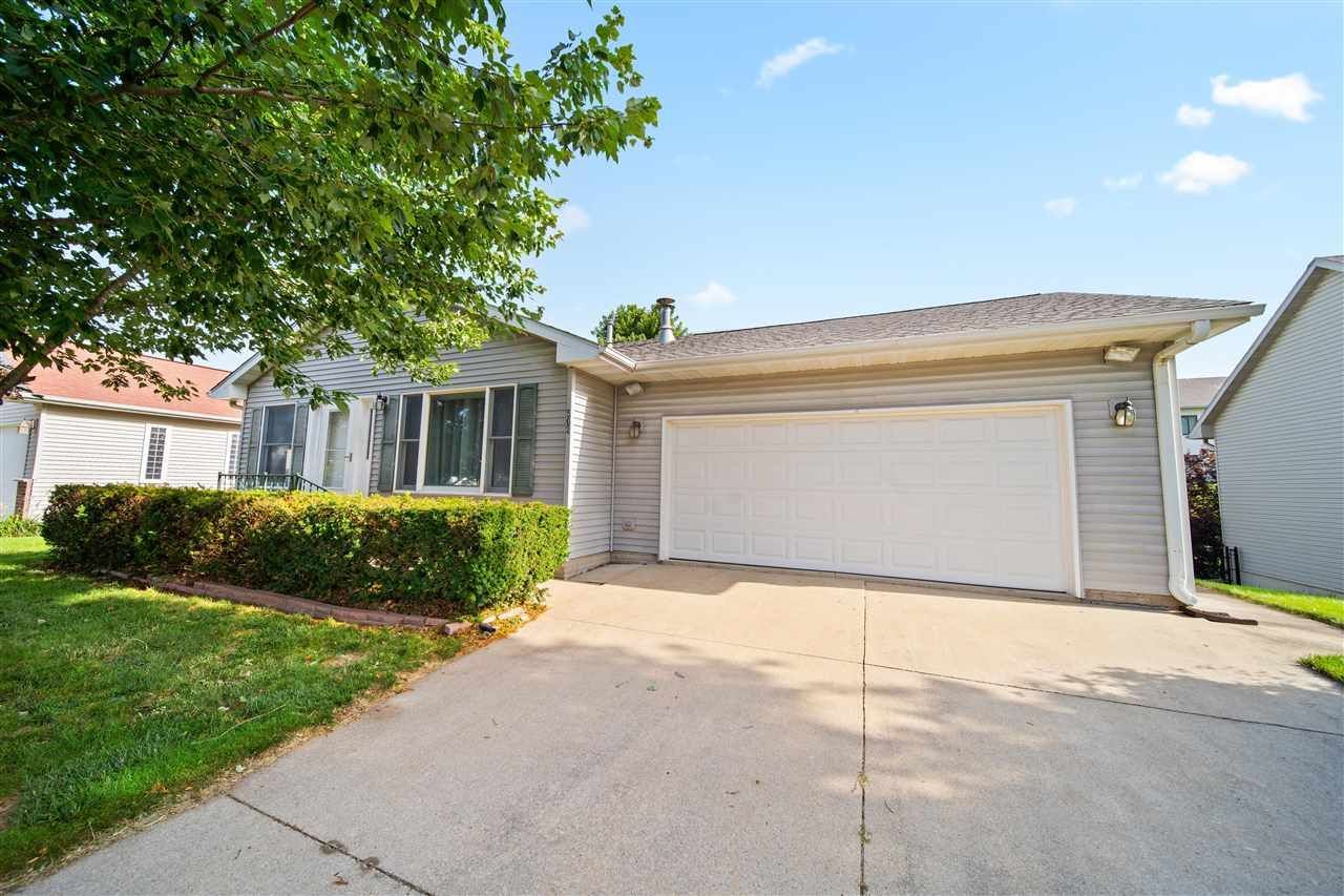 502 Plum Street, Solon, IA 52333 Main Photo