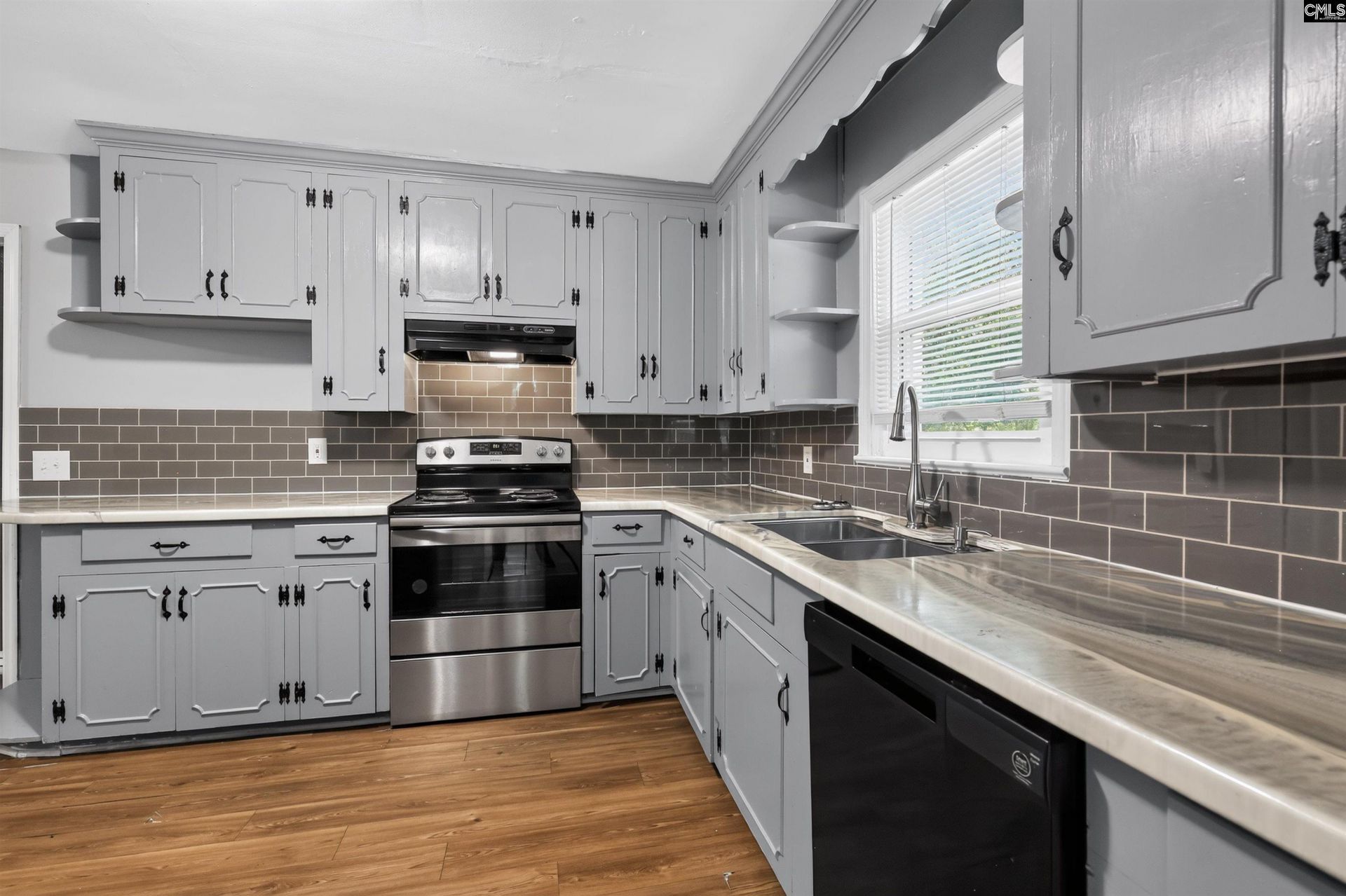 1121 Woodlawn Avenue  Photo 13