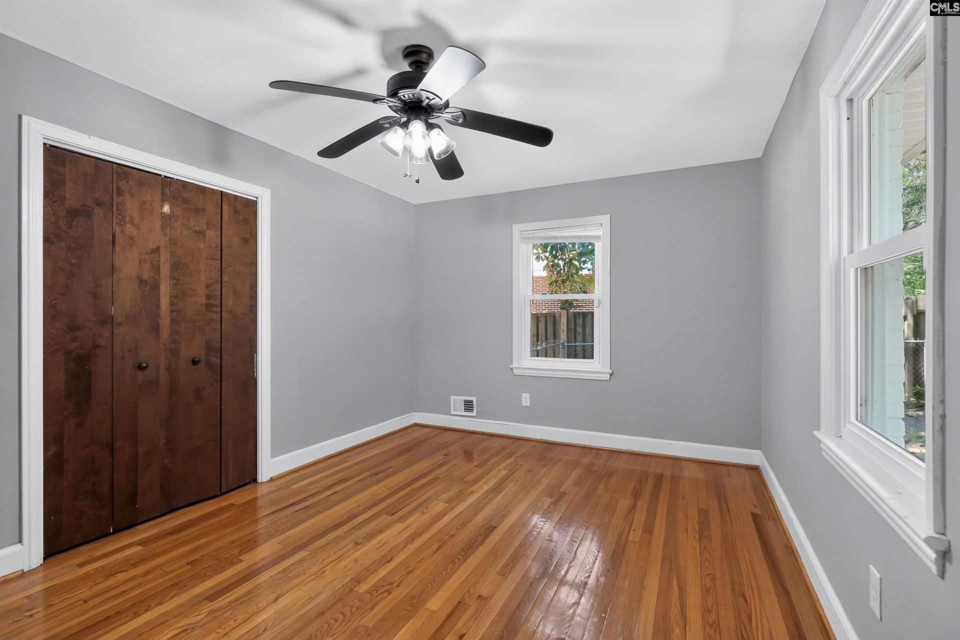 1121 Woodlawn Avenue  Photo 22