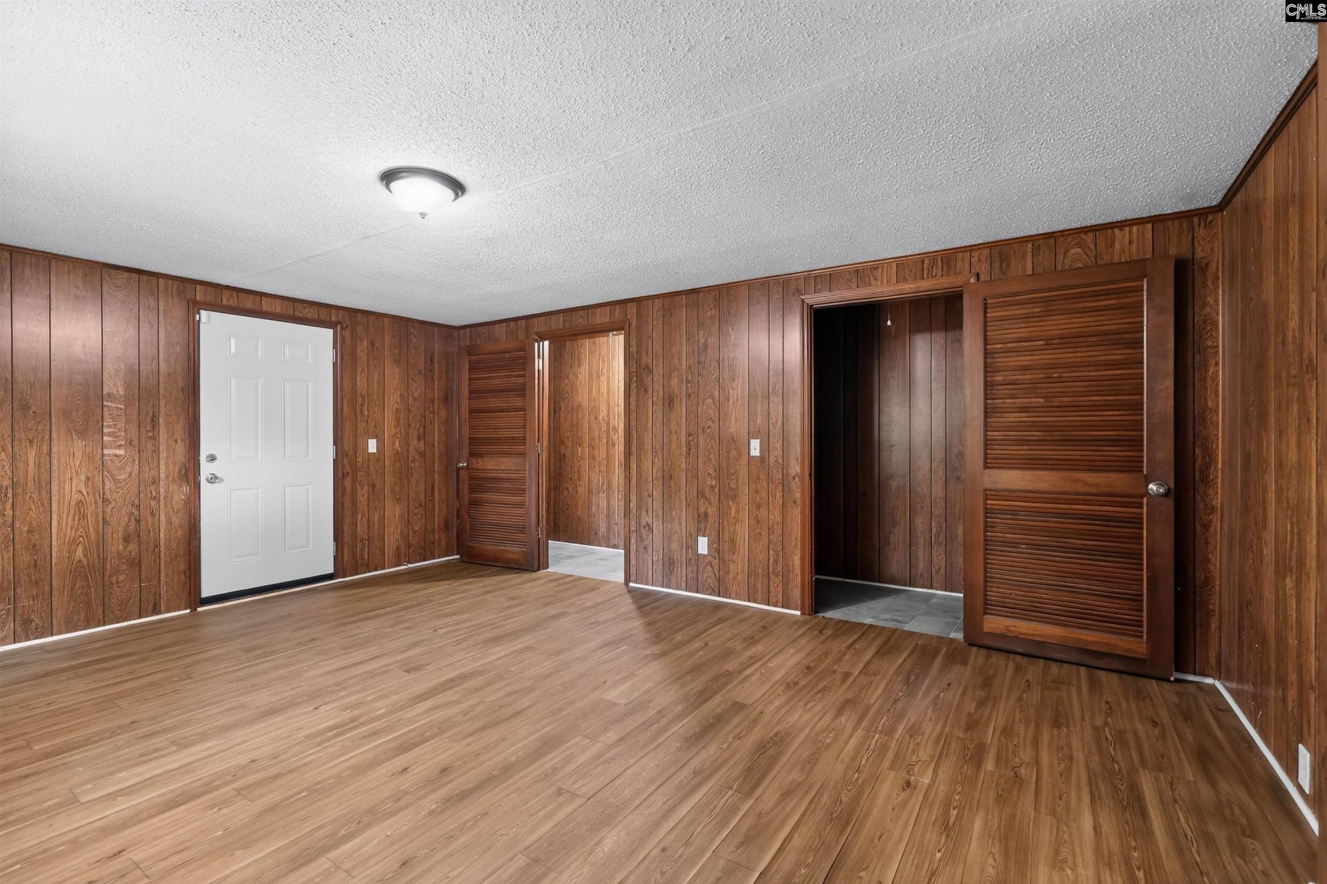 1121 Woodlawn Avenue  Photo 26