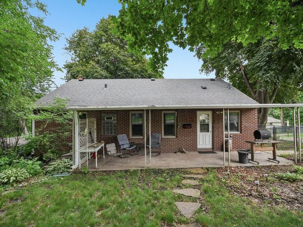 304 17th Avenue N, South Saint Paul, MN 55075