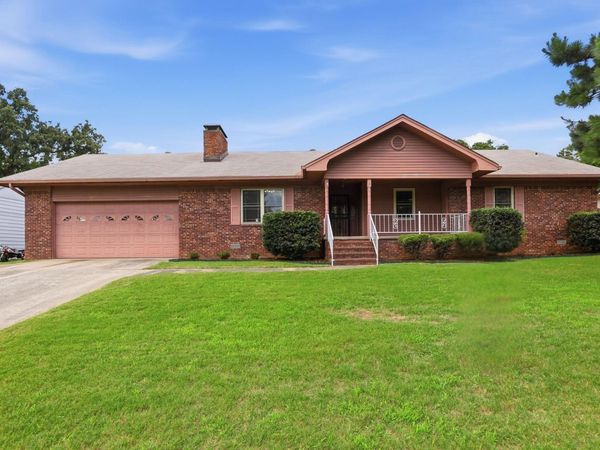 5115 N Locust Street, North Little Rock, AR 72116