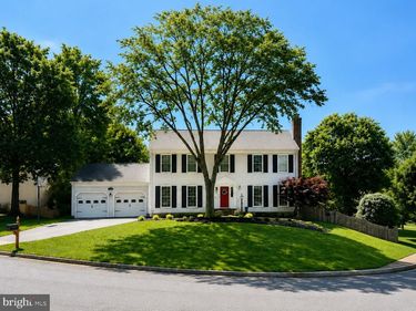 6207 MAPLE RUN COURT, CLIFTON, VA 20124