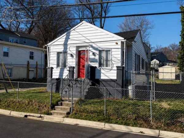 5016 EMO STREET, CAPITOL HEIGHTS, MD 20743