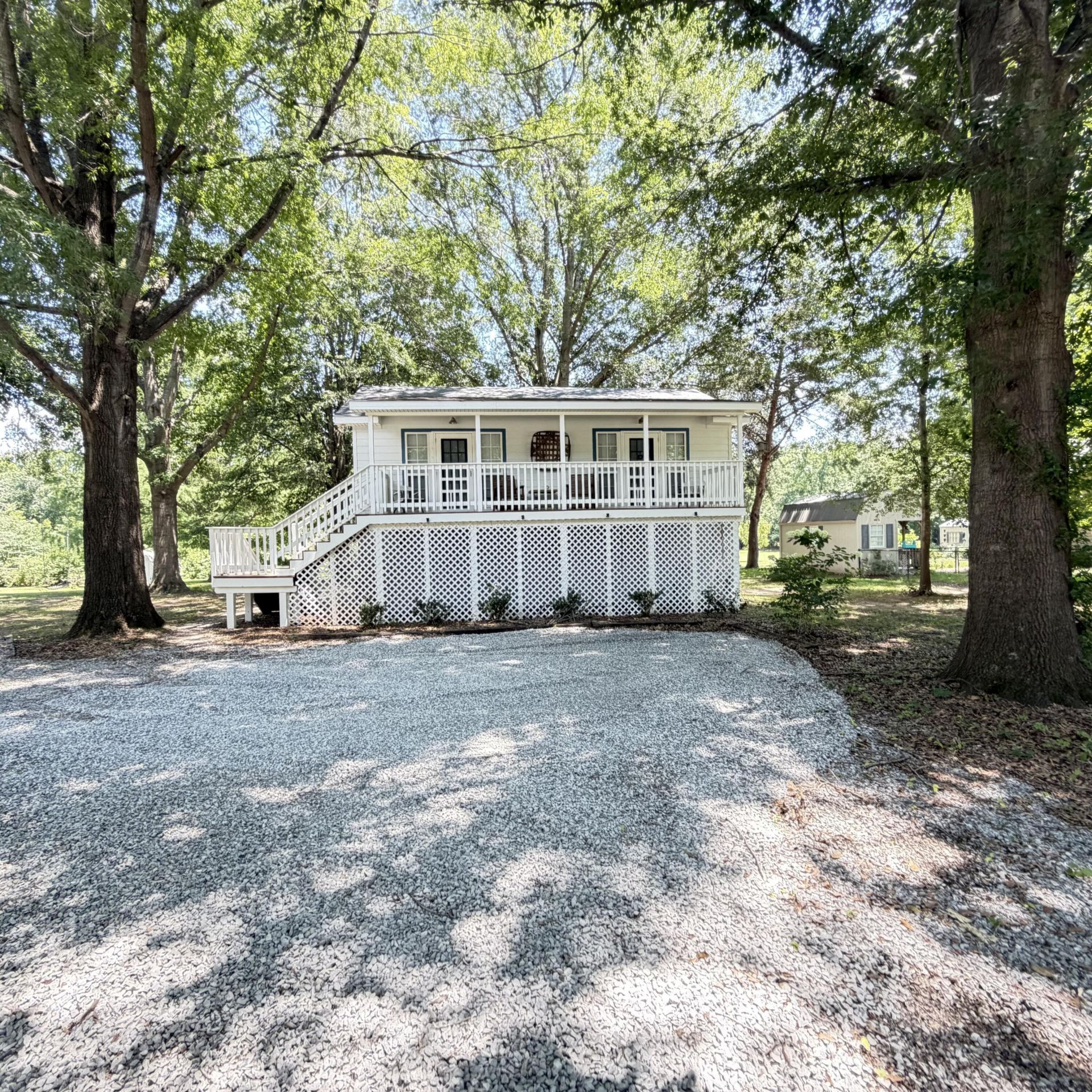 235 B N Riverview Lane Mountain View, AR 72560