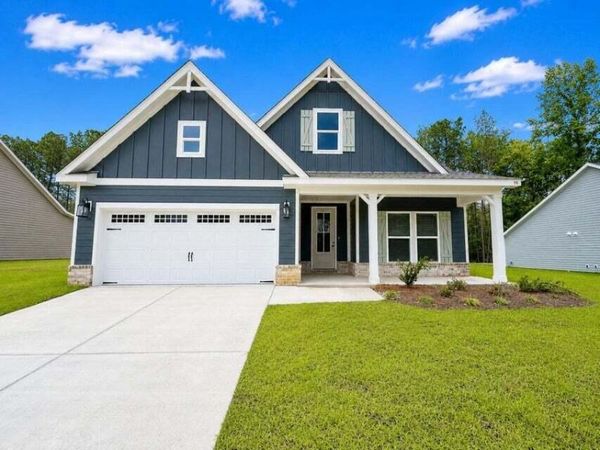 99 South Founders Way, Hattiesburg, MS 39401