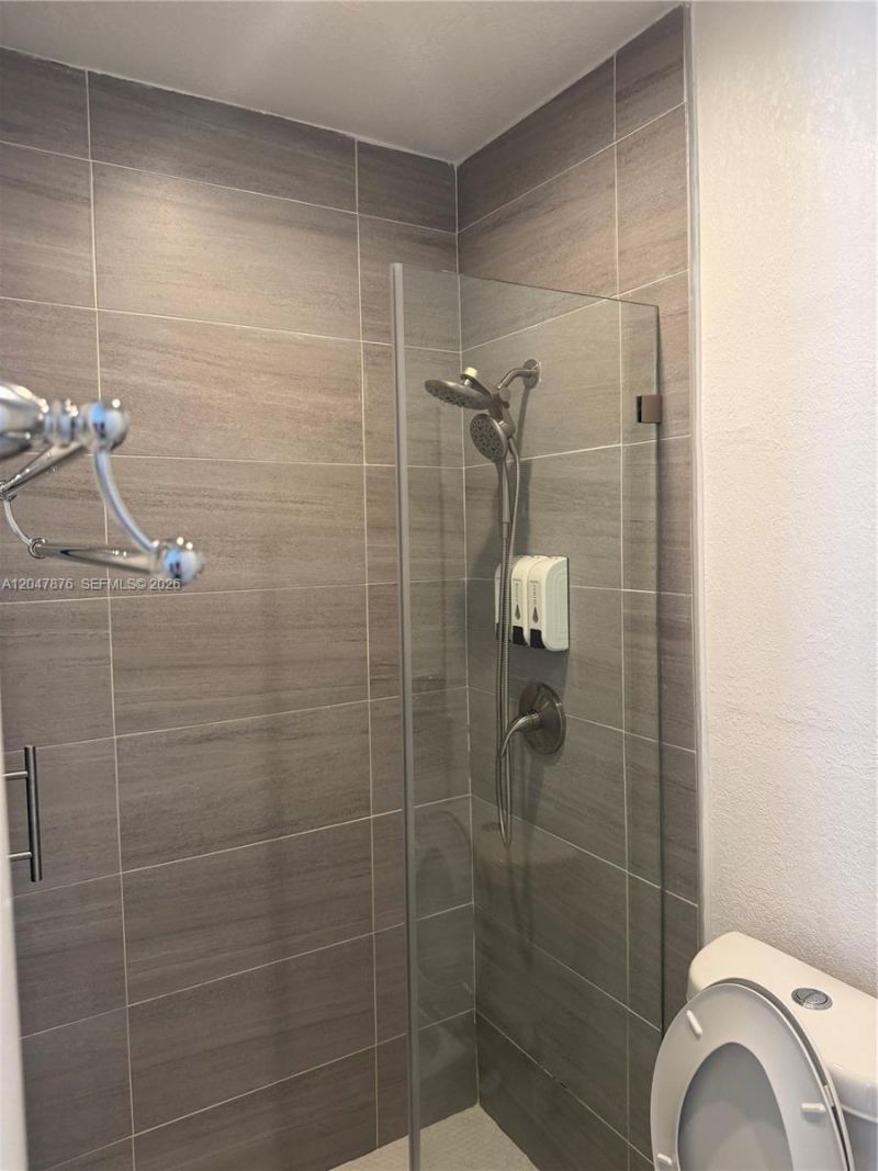 7525 Roosevelt St , Hollywood, FL 33024 Photo