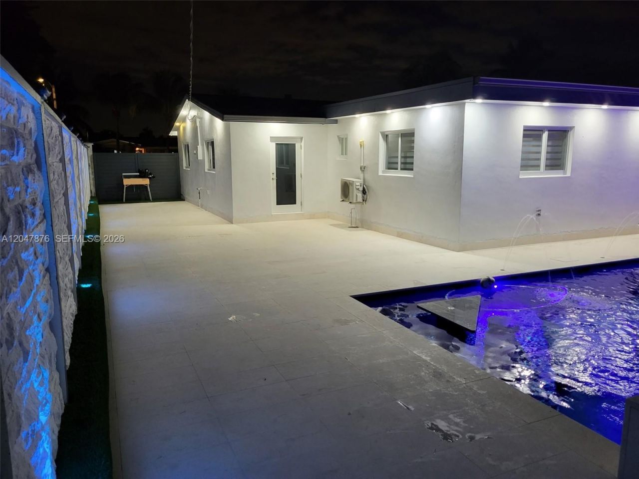 7525 Roosevelt St , Hollywood, FL 33024 Photo