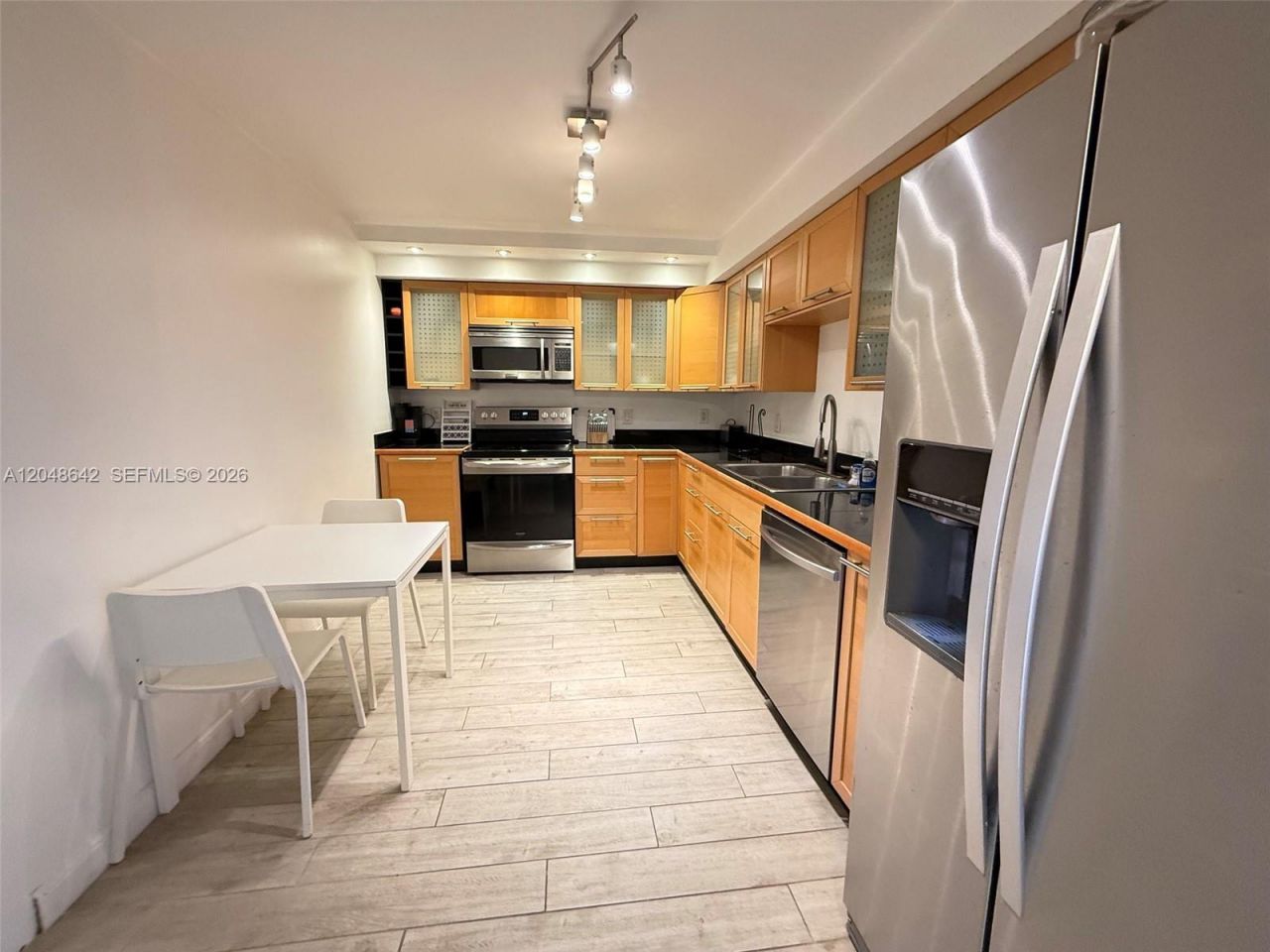 1904 S Ocean Dr , Unit 1607, Hallandale Beach, FL 33009 Photo