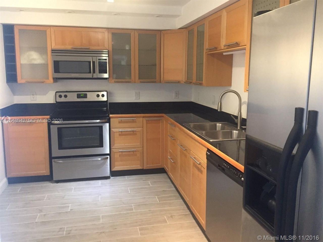 1904 S Ocean Dr , Unit 1607, Hallandale Beach, FL 33009 Photo
