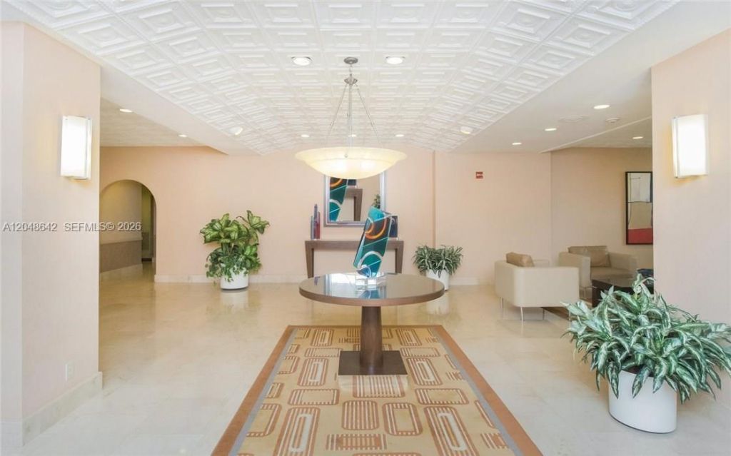 1904 S Ocean Dr , Unit 1607, Hallandale Beach, FL 33009 Photo