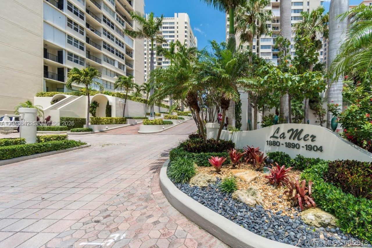 1904 S Ocean Dr , Unit 1607, Hallandale Beach, FL 33009 Photo