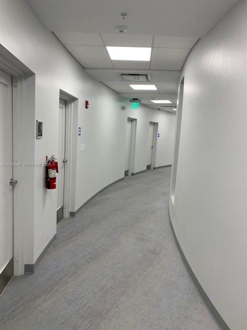 2500 Parkview Dr , Unit 1405, Hallandale Beach, FL 33009 Photo
