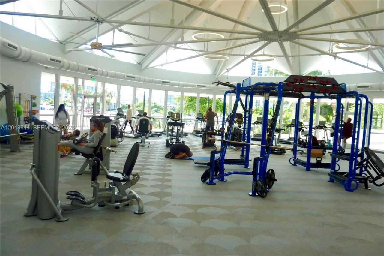 2500 Parkview Dr , Unit 1405, Hallandale Beach, FL 33009 Photo