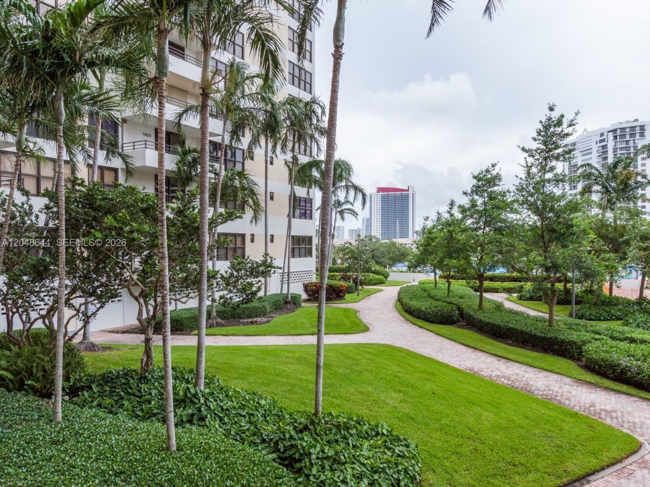 2500 Parkview Dr , Unit 1405, Hallandale Beach, FL 33009 Photo