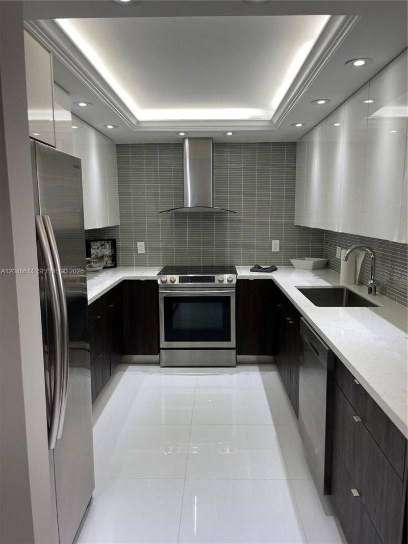 2500 Parkview Dr , Unit 1405, Hallandale Beach, FL 33009 Photo