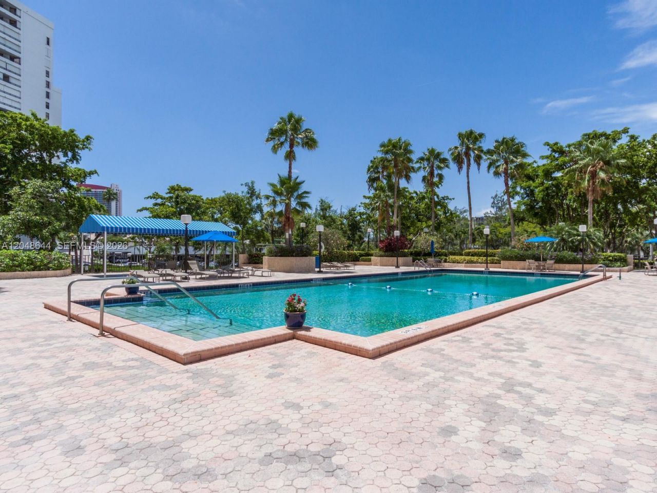 2500 Parkview Dr , Unit 1405, Hallandale Beach, FL 33009 Photo