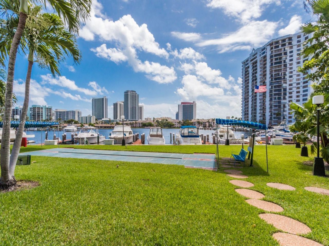 2500 Parkview Dr , Unit 1405, Hallandale Beach, FL 33009 Photo