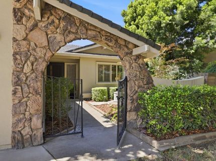 26 Miranda Ct, Sacramento, CA 95822 Photo
