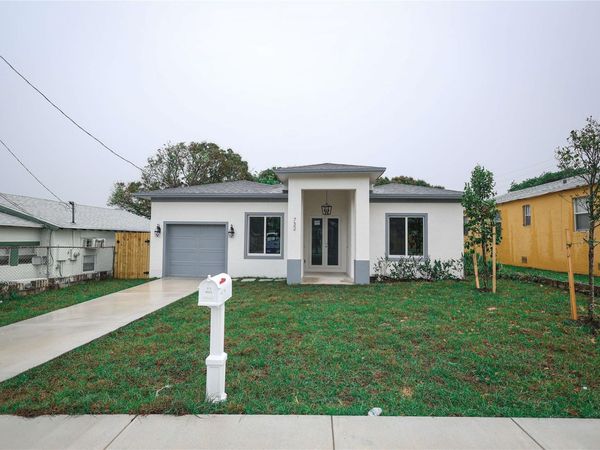 732 19th Street, West Palm Beach, FL 33407