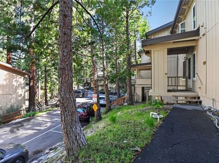 321 Ski Way, Unit 105, Incline Village, NV 89451 Photo
