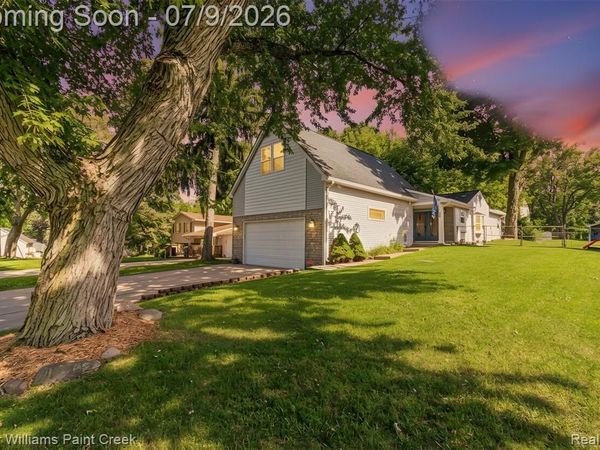 3155 Beaumont Drive, Highland Twp, MI 48356