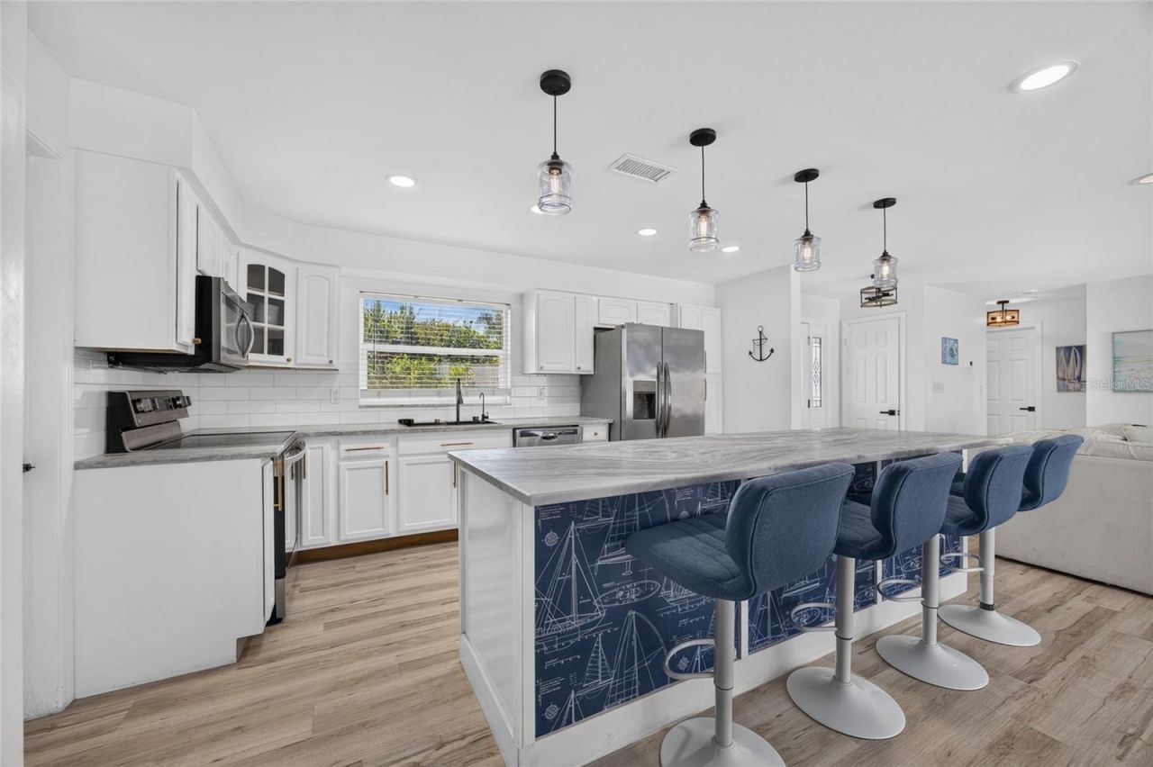3114 SE 18th Avenue , Cape Coral, FL 33904 Photo