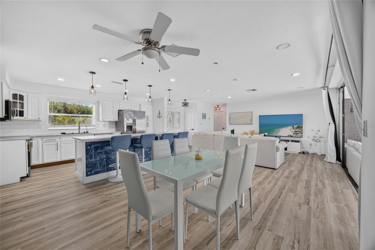 3114 SE 18th Avenue , Cape Coral, FL 33904 Photo