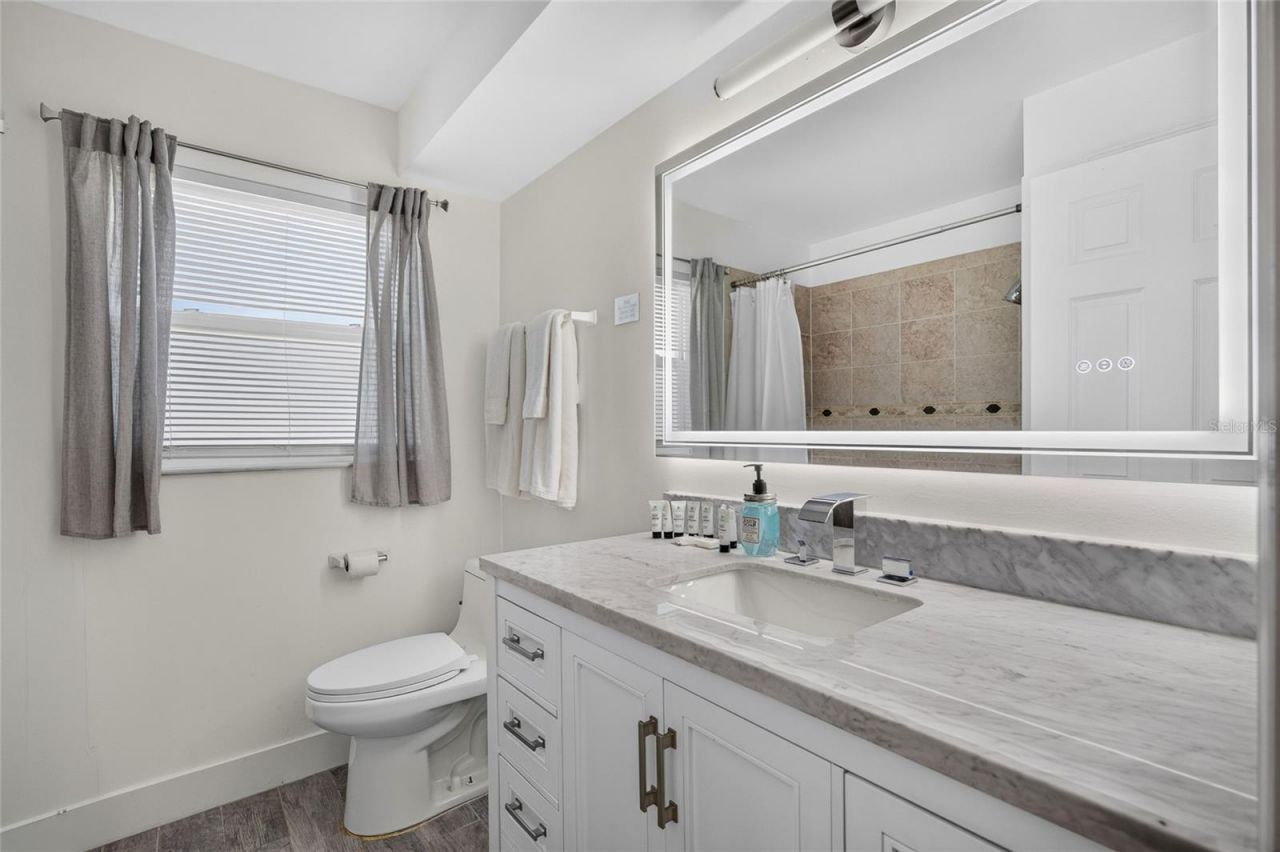3114 SE 18th Avenue , Cape Coral, FL 33904 Photo