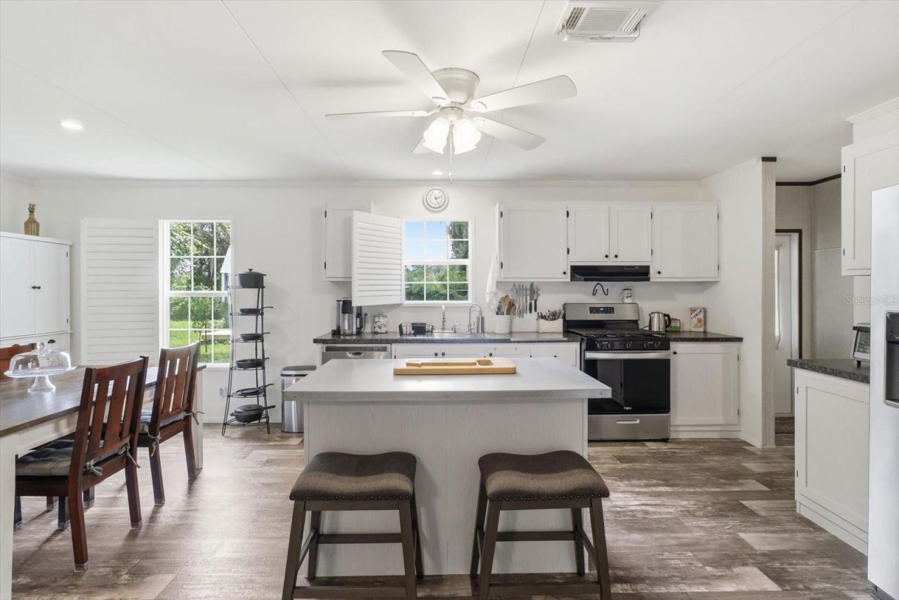 4370 E Amherst Street , Hernando, FL 34442 Photo