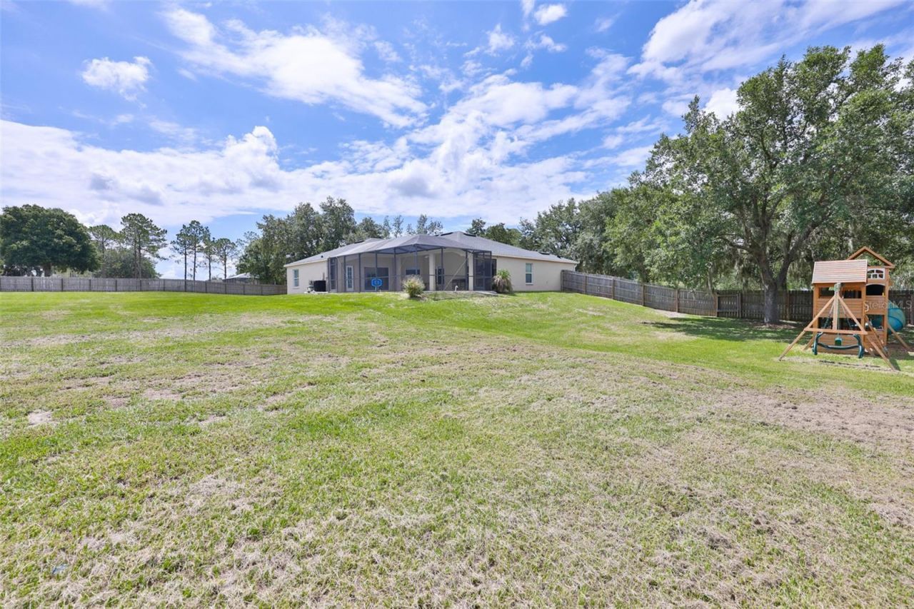 10234 Bloomfield Hills Drive , Seffner, FL 33584 Photo