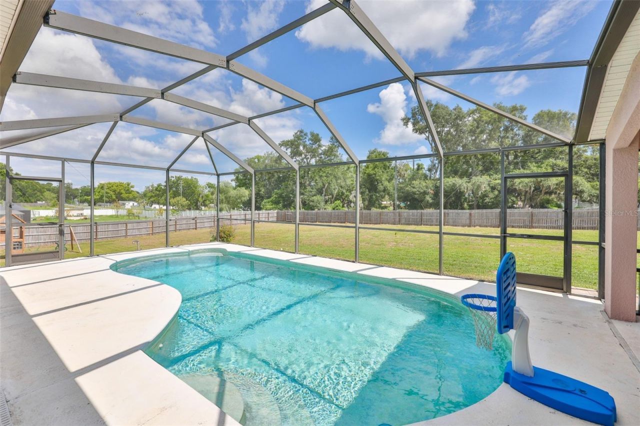10234 Bloomfield Hills Drive , Seffner, FL 33584 Photo