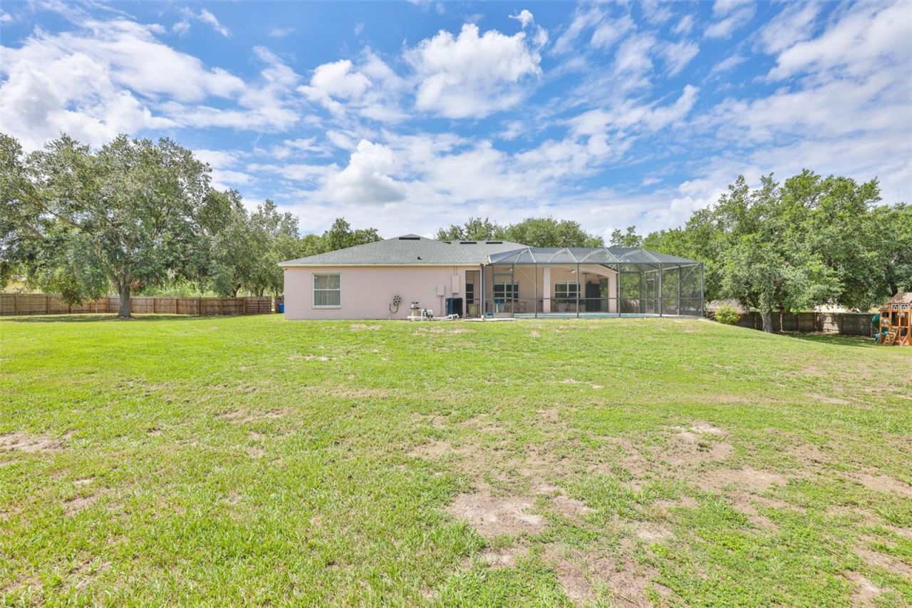 10234 Bloomfield Hills Drive , Seffner, FL 33584 Photo