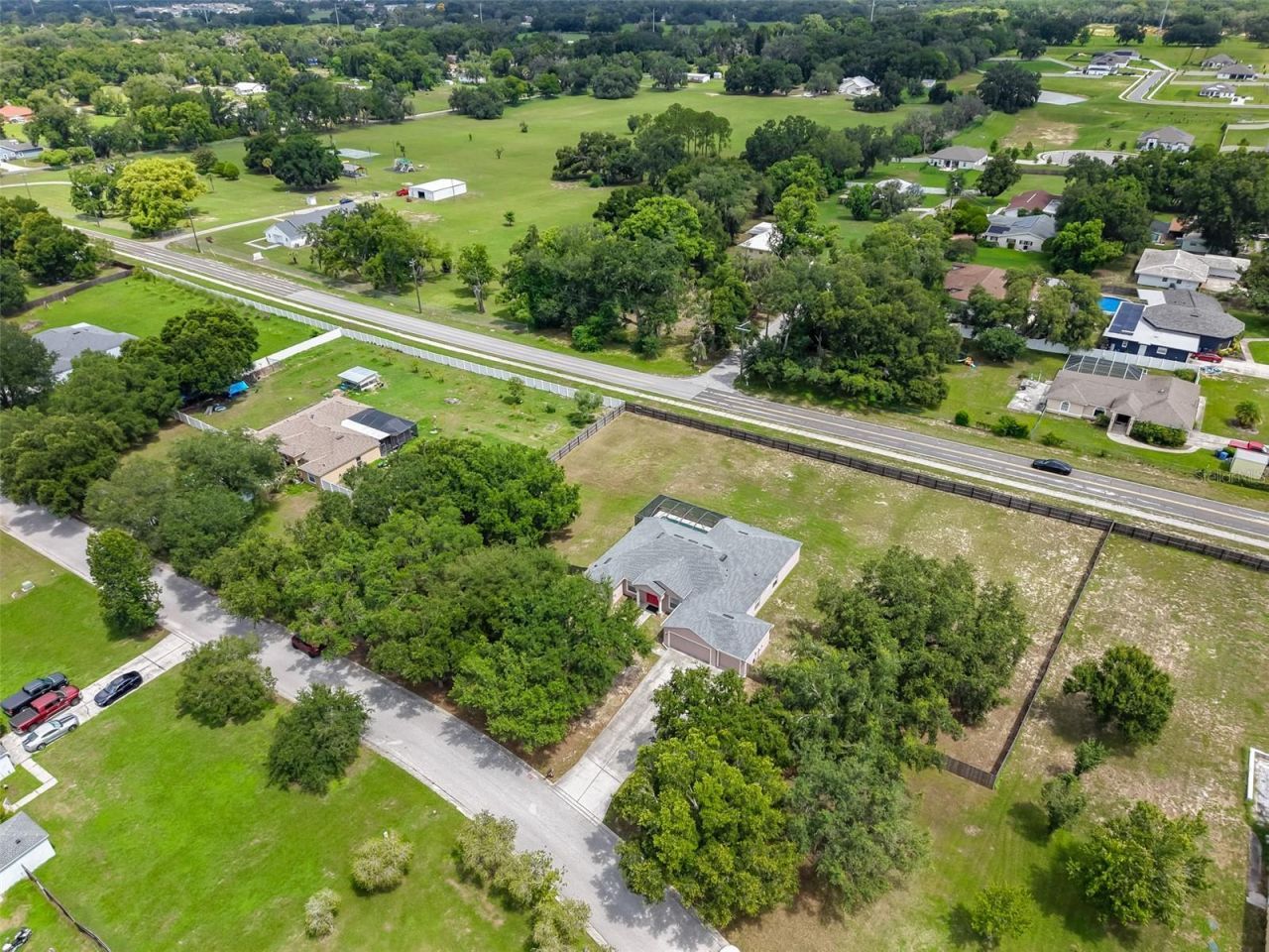 10234 Bloomfield Hills Drive , Seffner, FL 33584 Photo