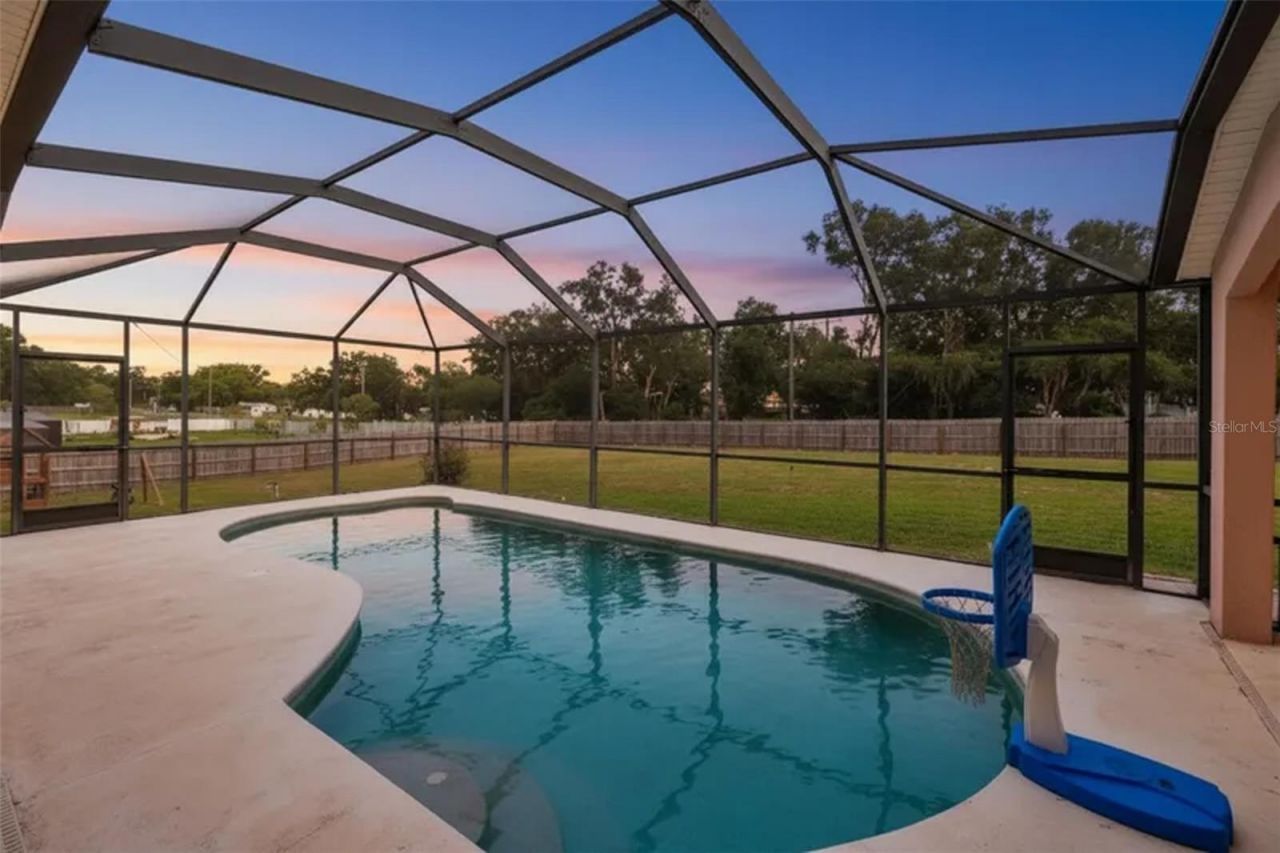 10234 Bloomfield Hills Drive , Seffner, FL 33584 Photo