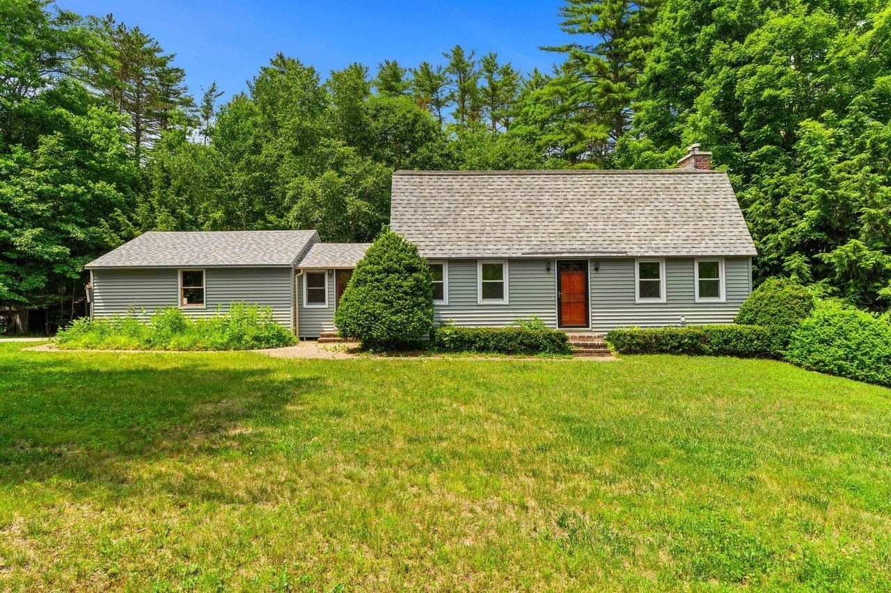 25 Birch Way, New Hampton, NH 03256 Main Photo