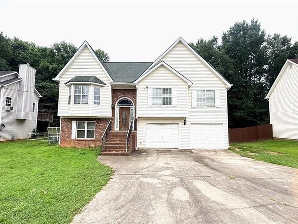 2759 Cedar Tree Lane , Ellenwood, GA 30294