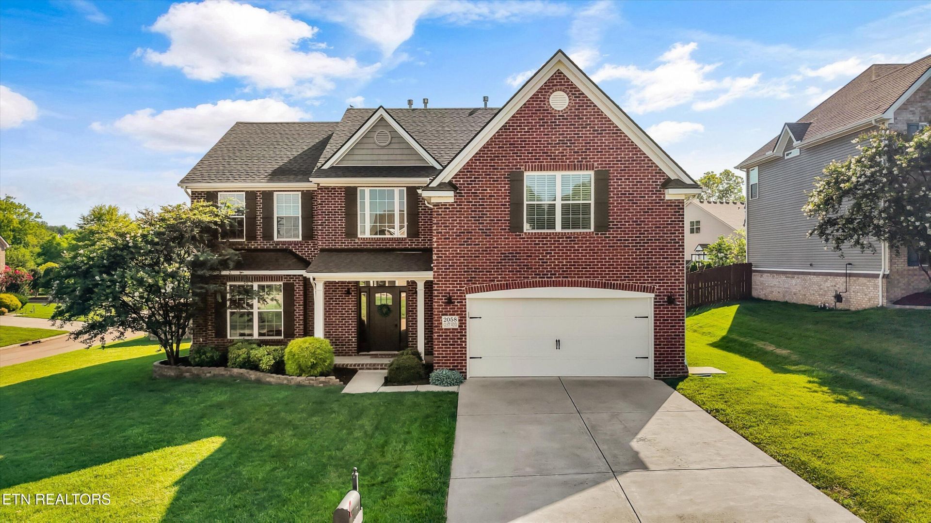 2058 Gusty Wind Lane, Knoxville, TN 37932 Main Photo
