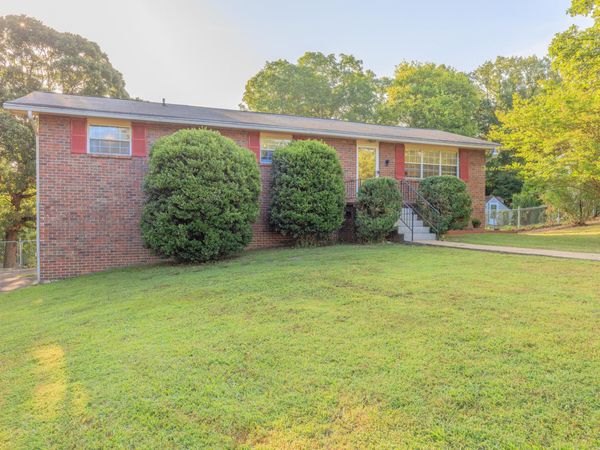 30 Dee Vue Lane, Rossville, GA 30741
