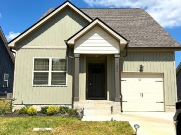 1346 Isaiah Dr , Clarksville, TN 37042
