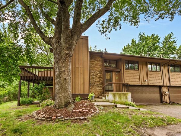 1289 Bridle Path Court, White Bear Lake, MN 55110