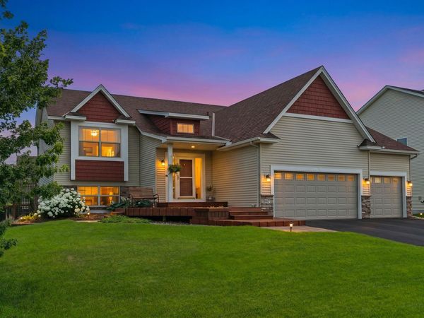 9477 Dunes Lane, Cottage Grove, MN 55016