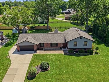 3695 Meadowcourt Drive, Beavercreek, OH 45431